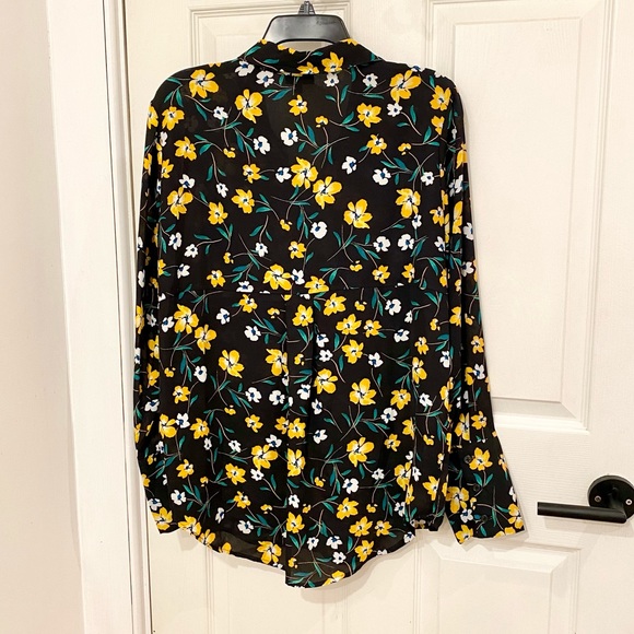 Semi-sheer floral print button up - Picture 5 of 5